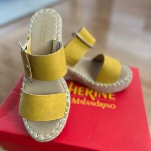 Catherine Malandrino Wedges ( brand new )